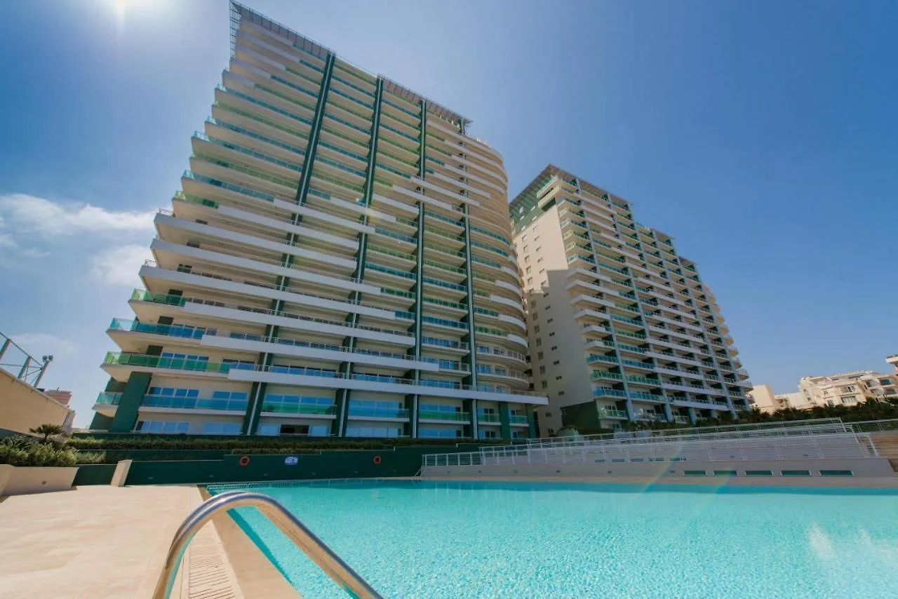 Seafront Luxury Apartment Incl Pool Sliema 0*,  Malta